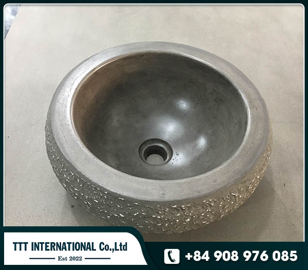 Concrete wash basin